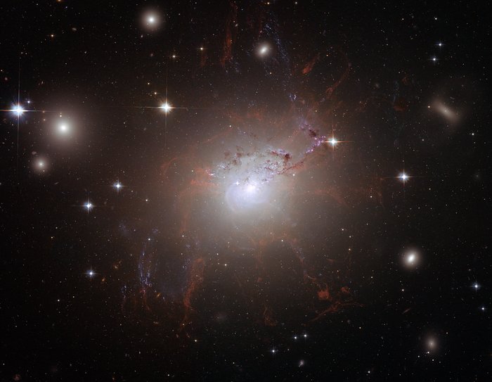 Magnetic monster NGC 1275