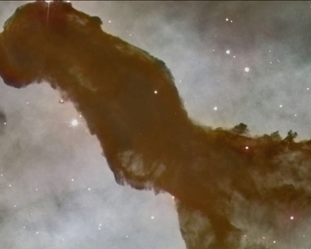 Panning on dark regions of the Carina Nebula