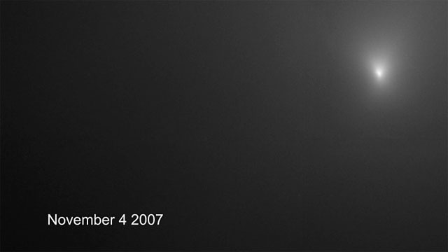 Time-lapse video of Comet Holmes fading (annotated)